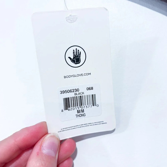 BODY GLOVE  Smoothies thong swim bottom - Picture 8 of 8